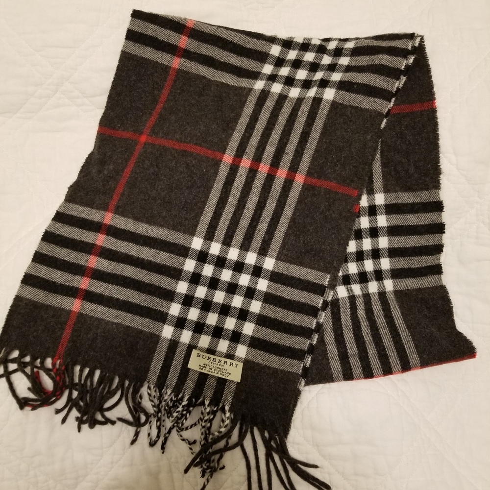Burberry Scarf - Picture 2 of 2